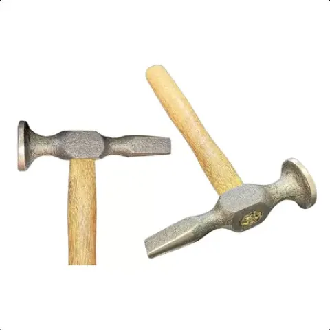 imagem Ferramentas de Lanternagem  em Marata&iacute;zes/ES